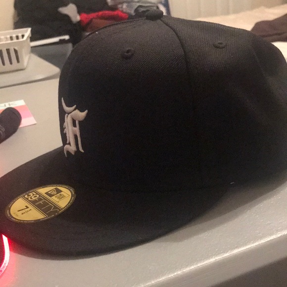 New Era Fear Of God Trucker Fit White Red Cap Hat FOG Sz 7 3  FEAR OF GOD NEW ERA FITTED HAT 7 3/4